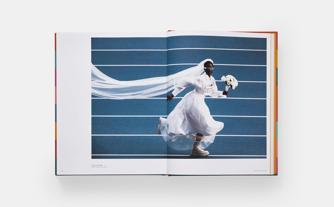 Mix & Match: Fashion Photography Meets Contemporary Art