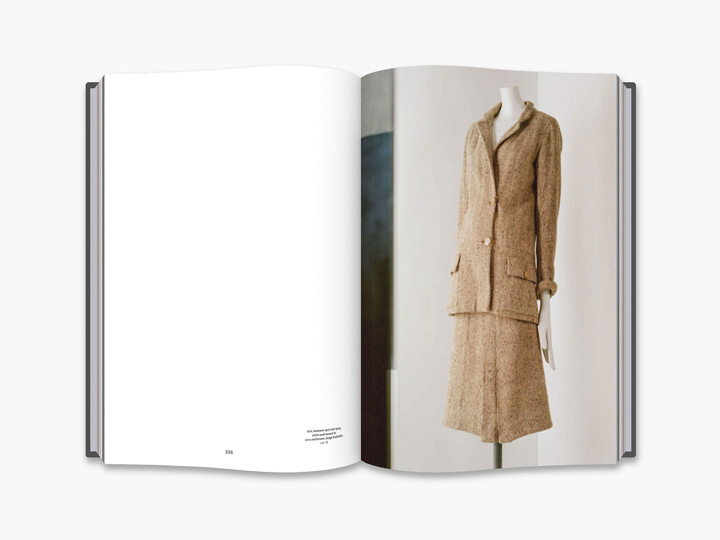 Gabrielle Chanel: Fashion Manifesto