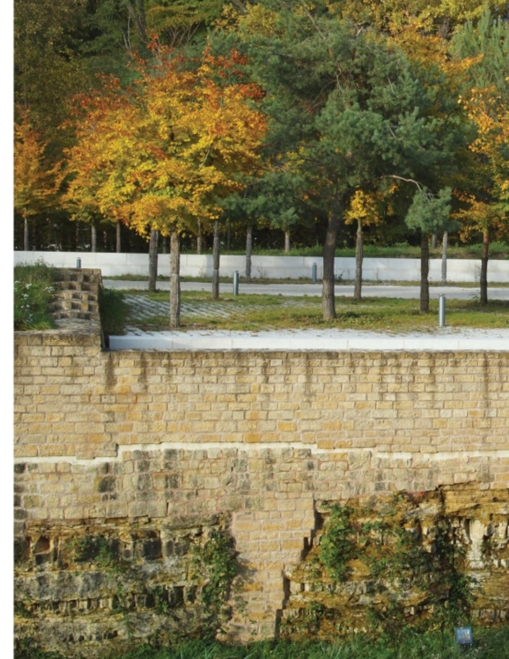 Parks of the 21st Century: Reinvented Landscapes, Reclaimed Territories