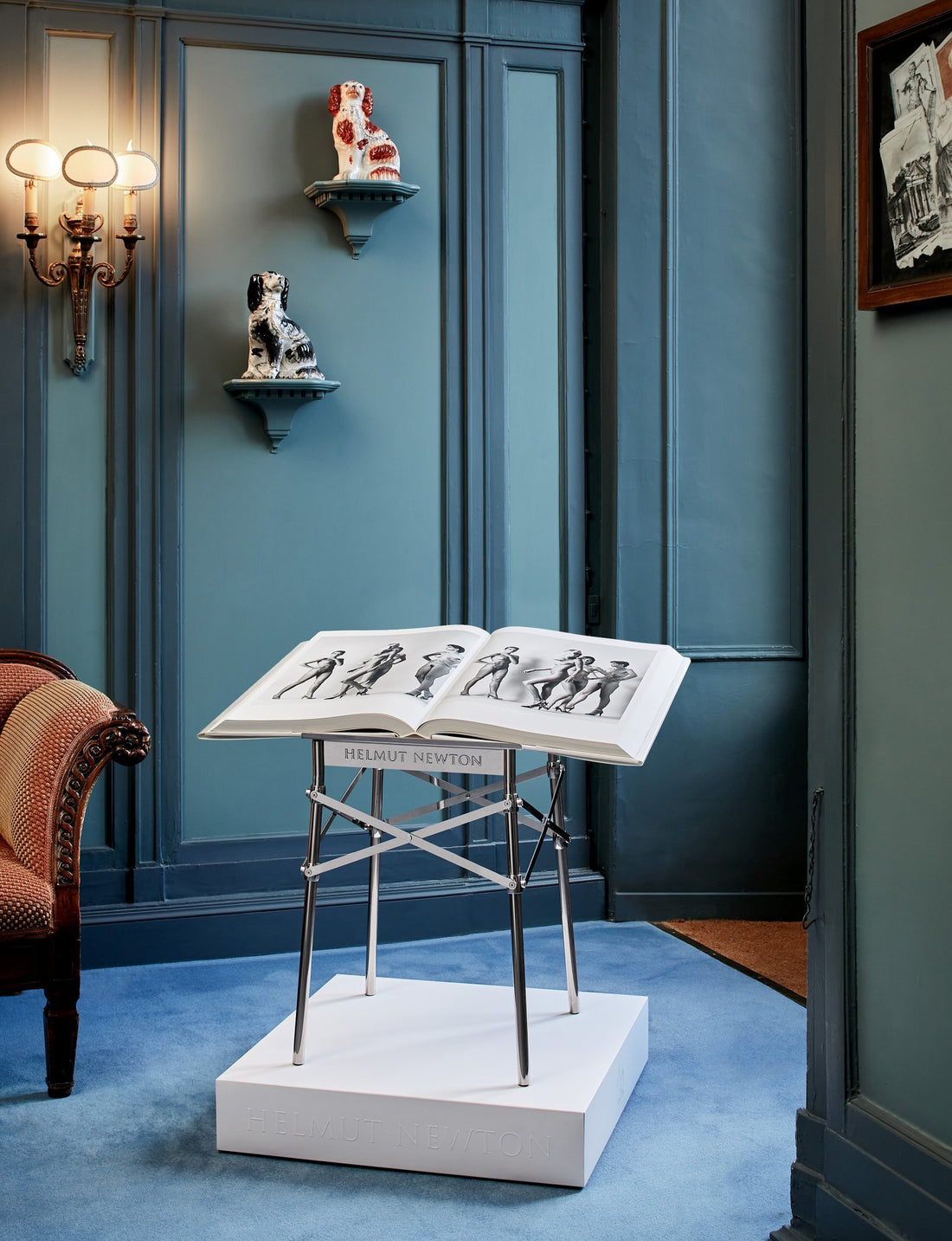 Helmut Newton. BABY SUMO