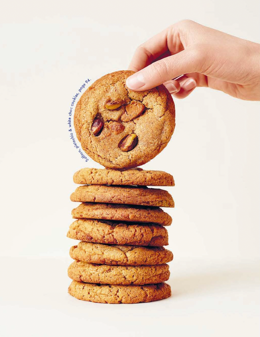 Cookies & Crumbs: Chunky, Chewy, Gooey Cookies for Every Mood