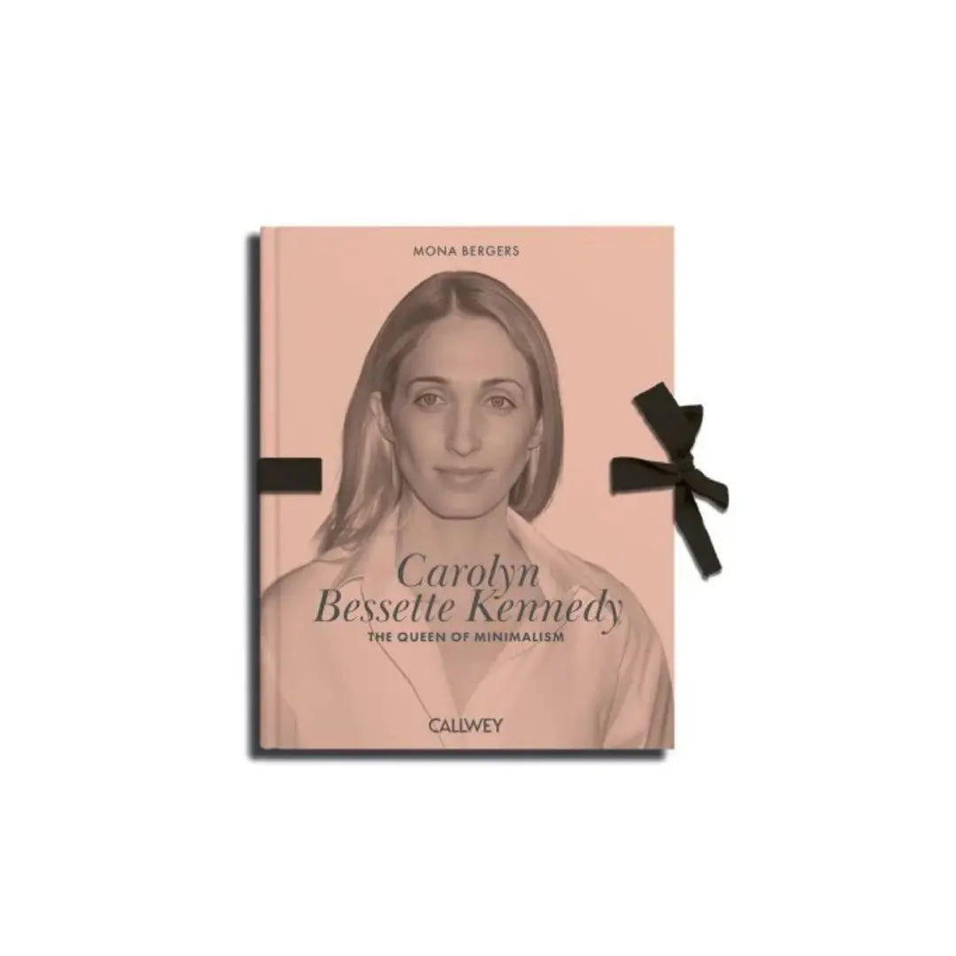 Carolyn Bessette-Kennedy. The Queen of Minimalism