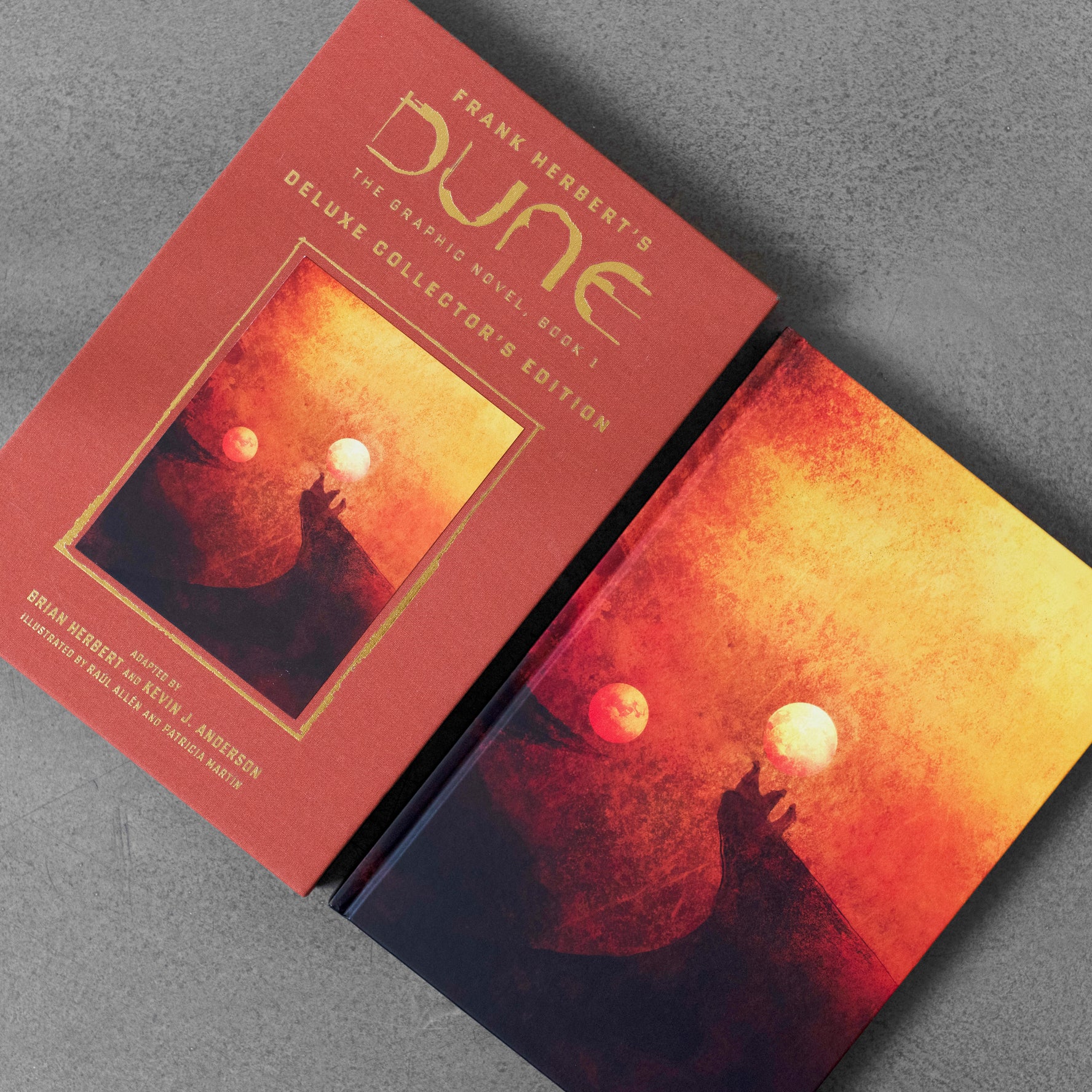 Dune: The Graphic Novel, Book 1: Deluxe Collector's Edition