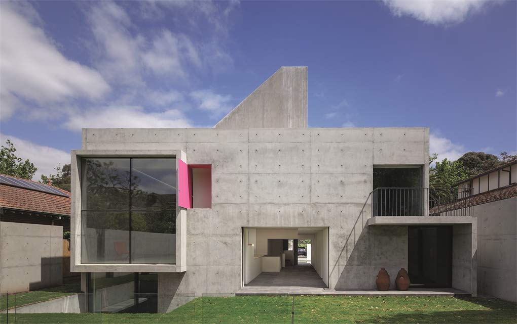 Concrete Houses The Poetics of Form - Joe Rollo