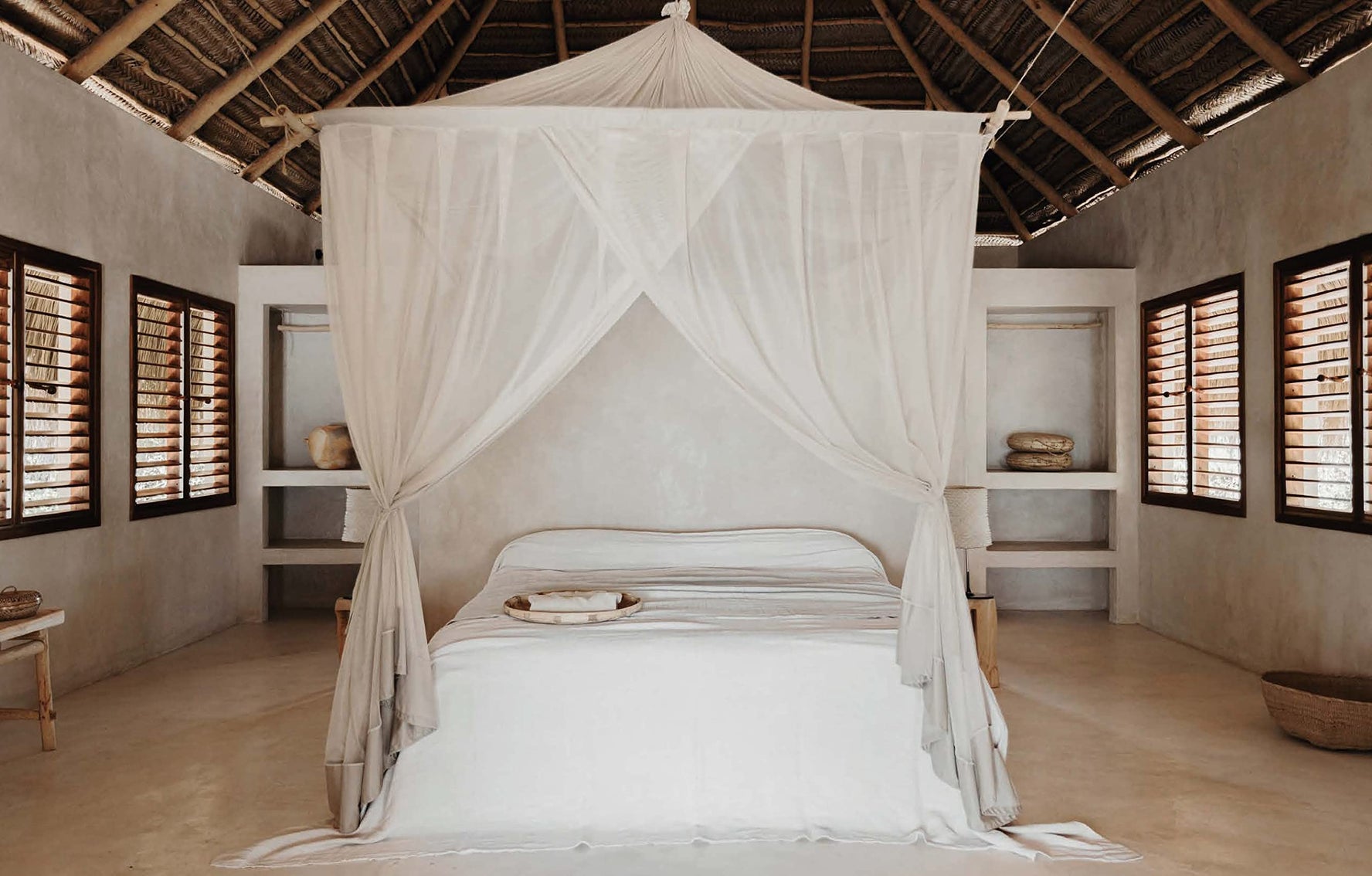 Home Away from Home : Exceptional Houses for Discerning Travel