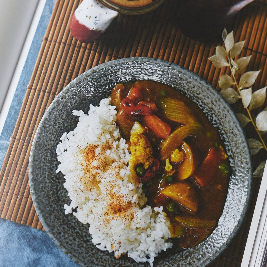 Vegan Japan Easy: Classic & Modern Vegan Japanese Recipes to Cook at Home - Tim Anderson