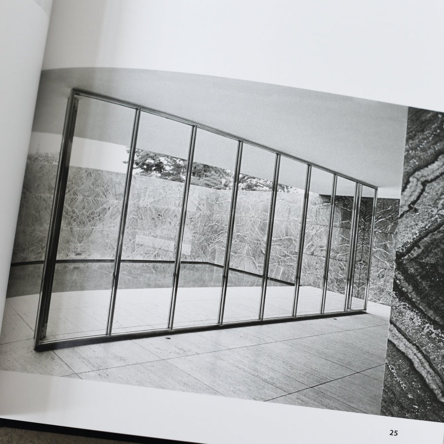 Ludwig Mies van der Rohe: Barcelona Pavillon, House Tugendhat