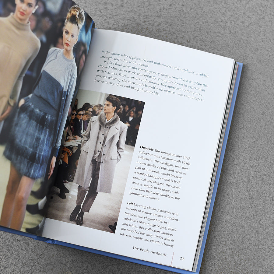 Little Book of Prada: The Story of the Iconic Fashion House: 6 (Little Book  of Fashion)